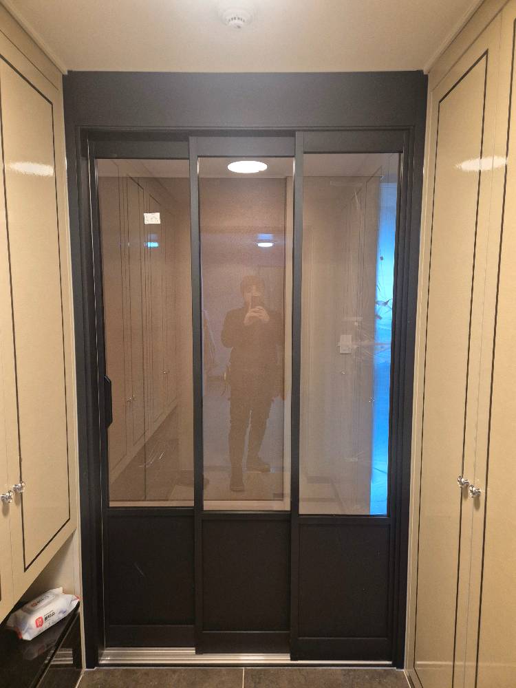딥블랙 갤러리 사진 5