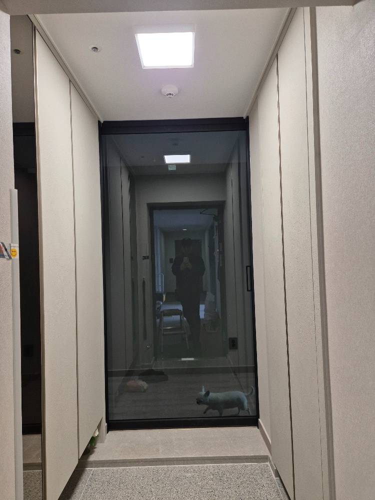딥블랙 갤러리 사진 23